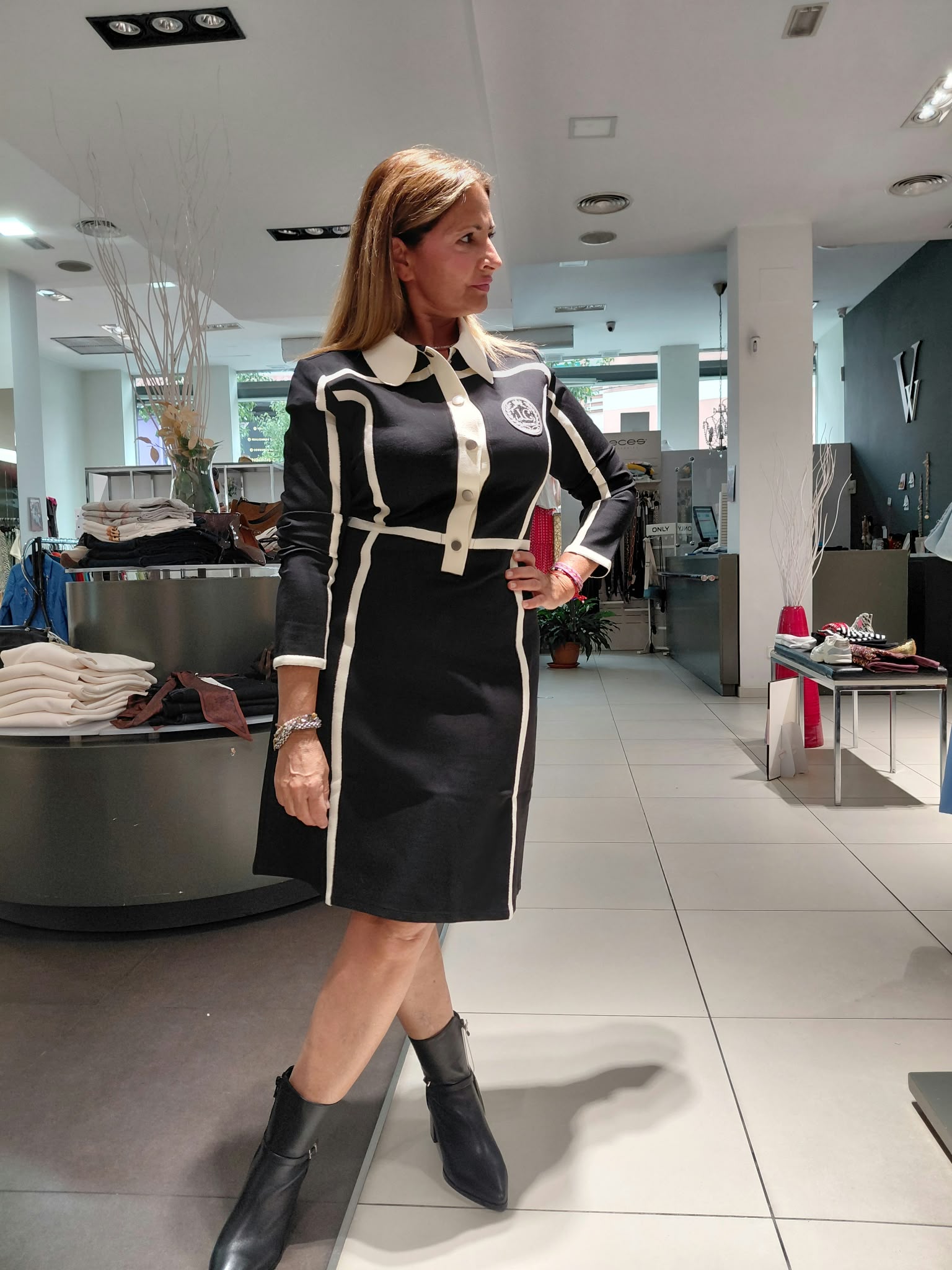 SILVIA_CASEDMONT1000100069